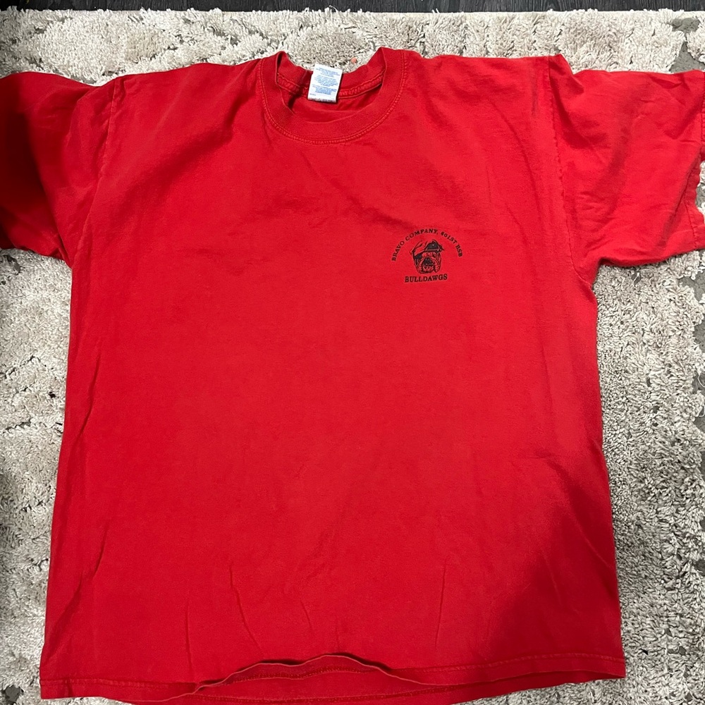 Graphic tee